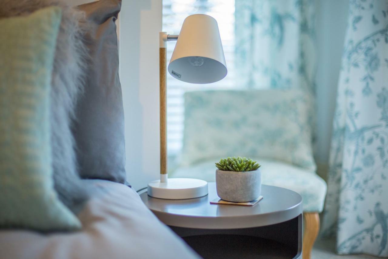 Stylish Apartment Close To Gloucester Quays & Docks 외부 사진